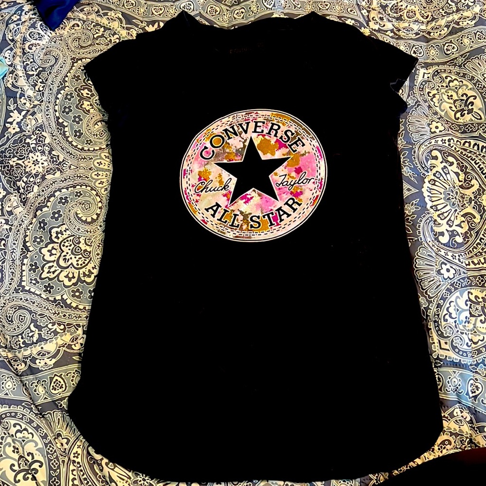 Girls size small converse t-shirt, size small.